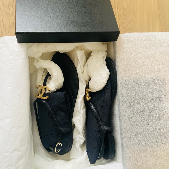Chanel Sandals - Picture 4 of 10